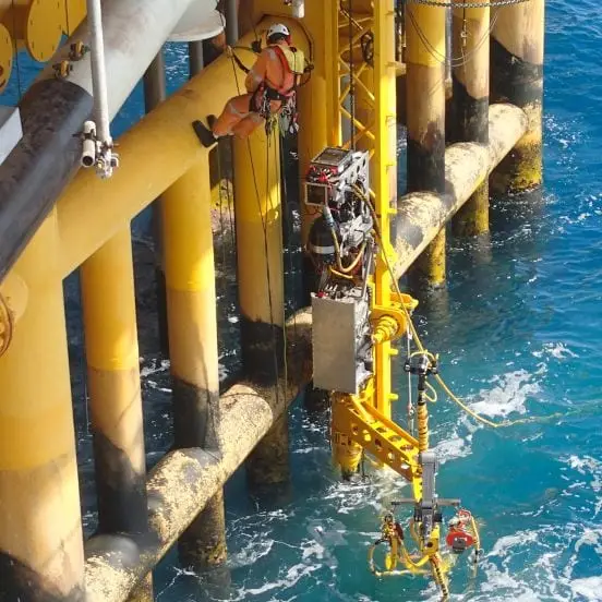 Pumps & Valves 10 M-CERAMIC 600 - Epoxy Ceramic Underwater Coating
